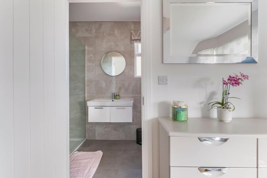 Home By The Sea In Rustington Εξωτερικό φωτογραφία