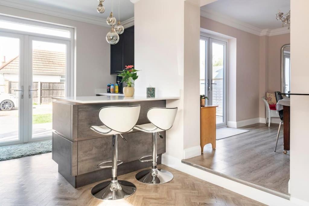 Home By The Sea In Rustington Εξωτερικό φωτογραφία