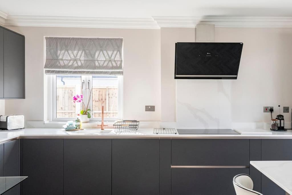 Home By The Sea In Rustington Εξωτερικό φωτογραφία